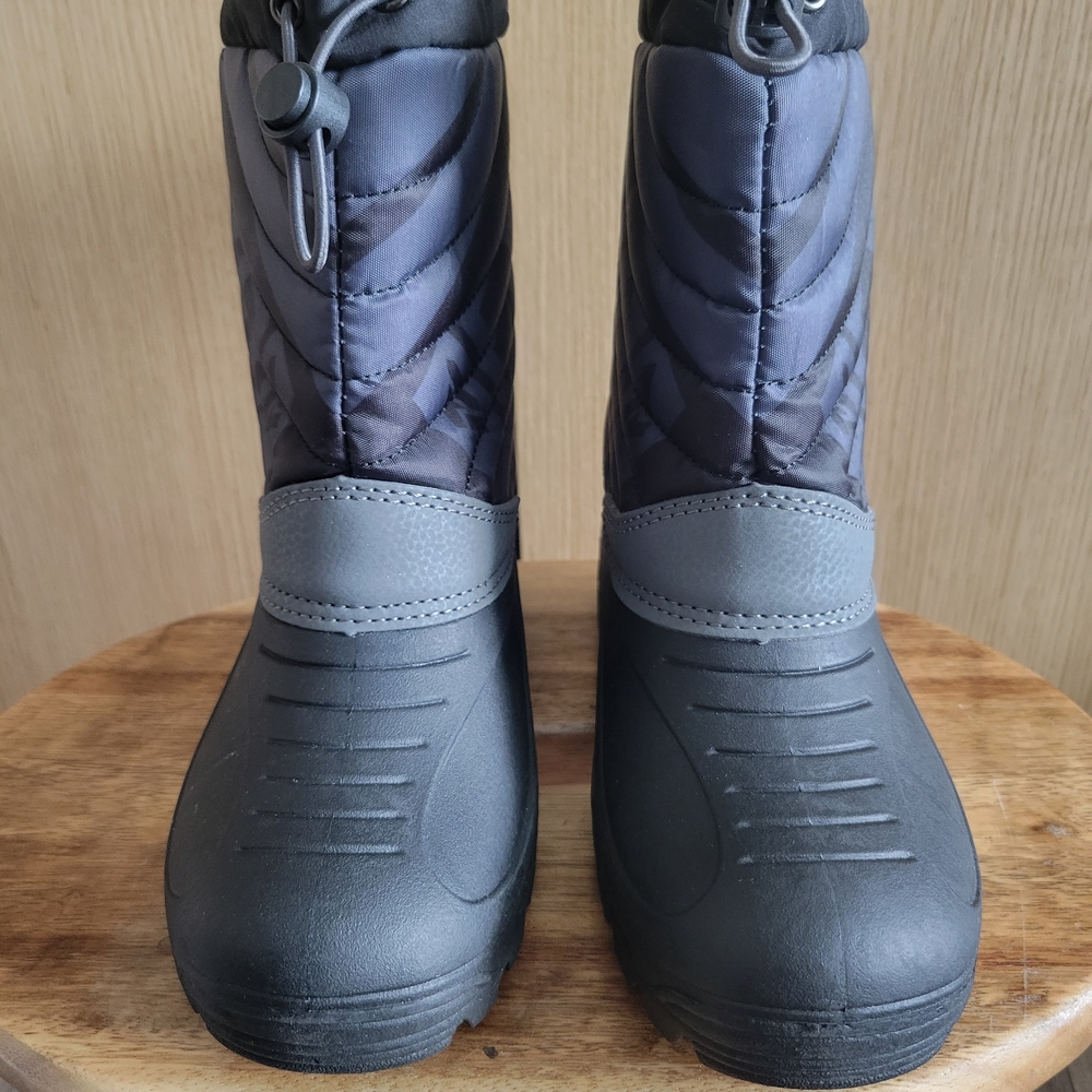 Youth Octane Black Snow Boots